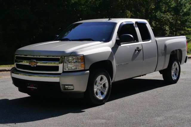 Used 2007 Chevrolet Silverado 1500 LT w/ 1LT Convenience Package RWD image 6