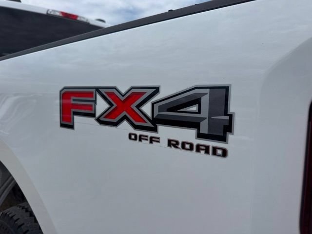 Used 2025 Ford F250 XLT w/ FX4 Off-Road Package AWD/4WD image 11