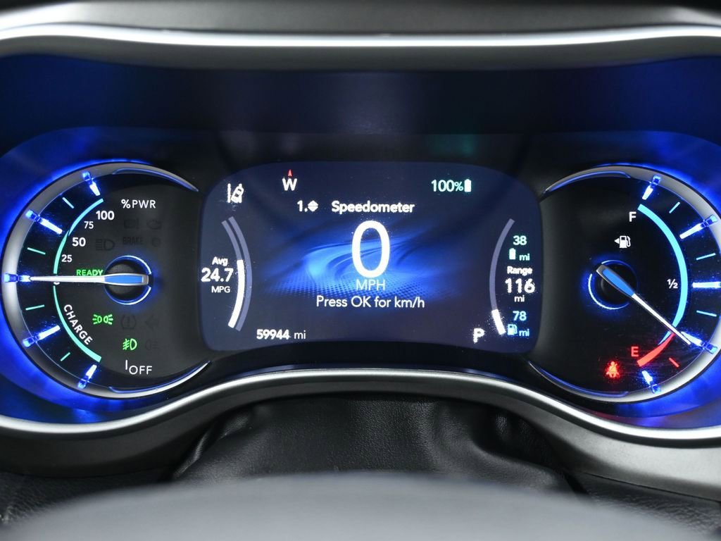 Certified 2024 Chrysler Pacifica Select image 20