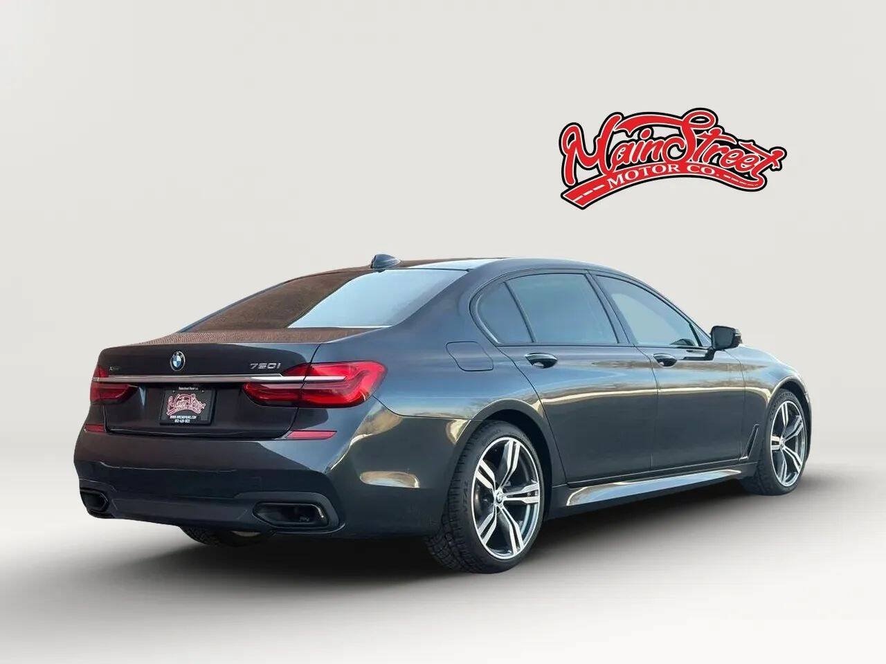 Used 2016 BMW 750i xDrive AWD/4WD image 7