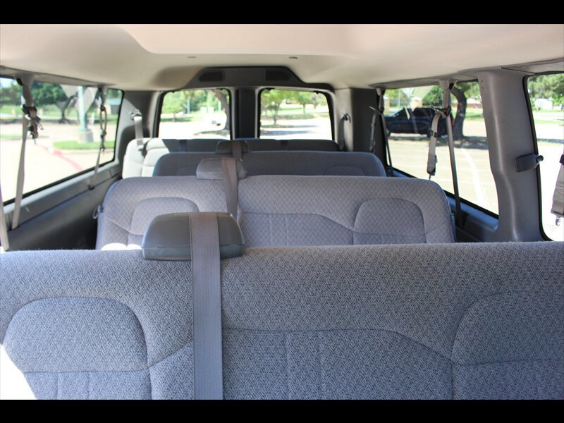 Used 2024 Chevrolet Express 3500 LS RWD image 12