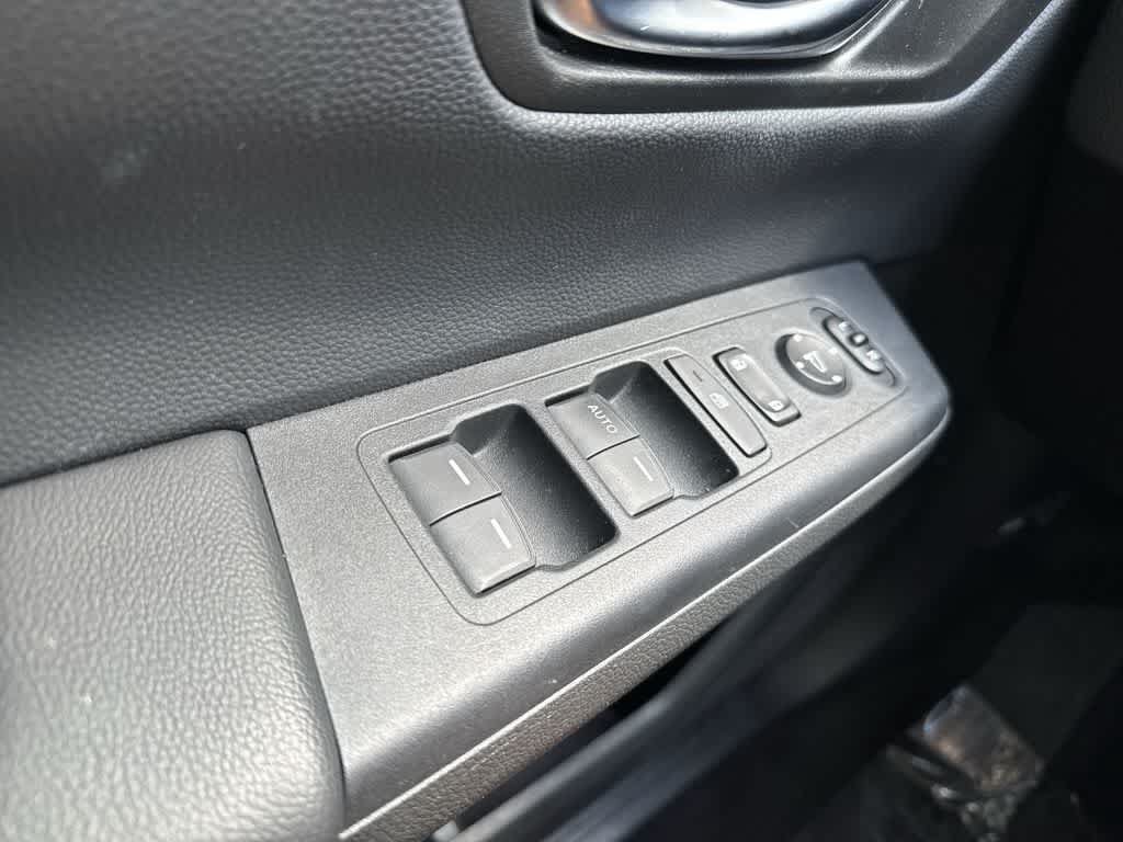 Used 2024 Honda CR-V LX image 16