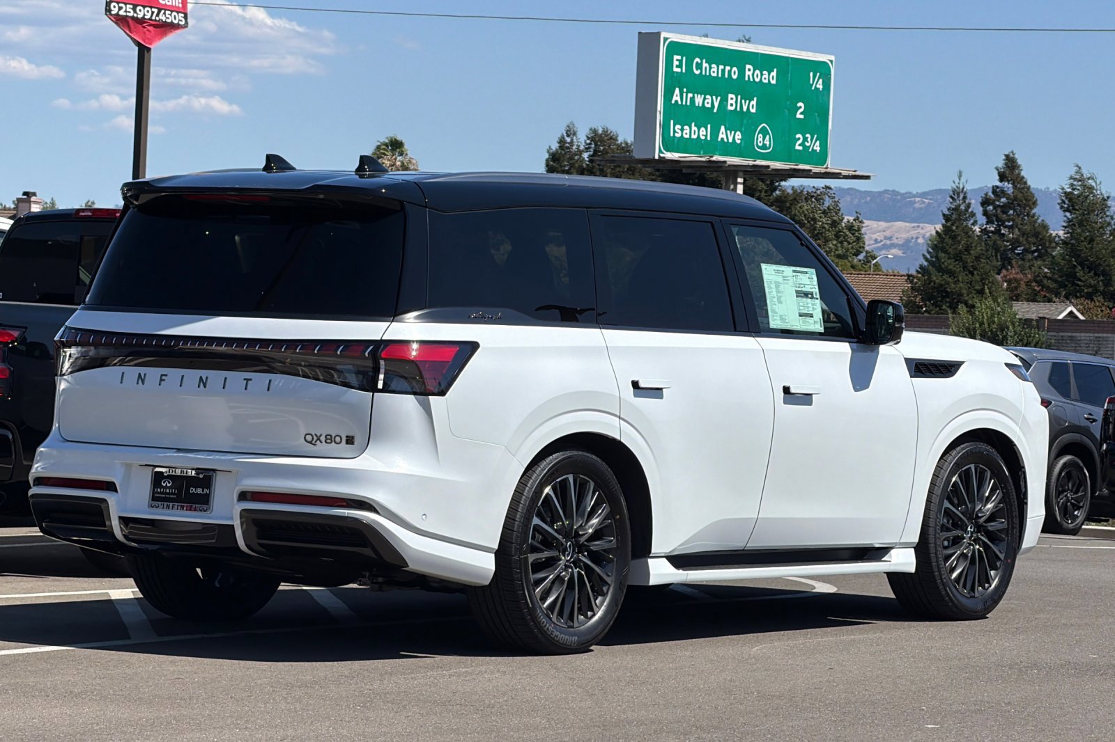 New 2027 INFINITI QX80 Autograph AWD/4WD image 4