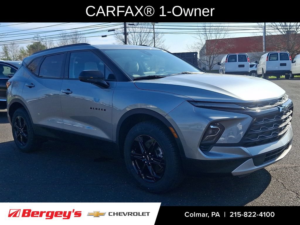 Used 2023 Chevrolet Blazer LT w/ Midnight/Sport Edition AWD/4WD image 3