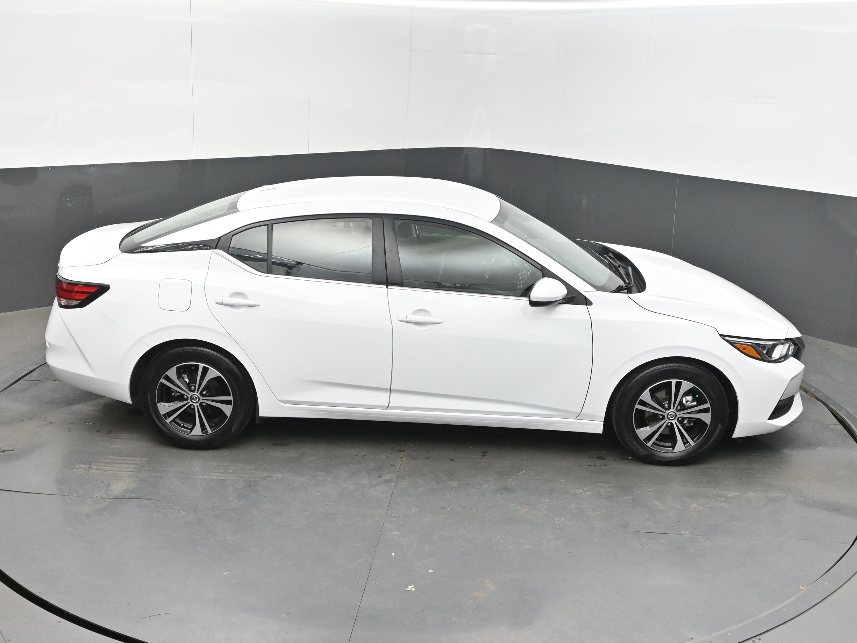 Used 2023 Nissan Sentra SV image 39