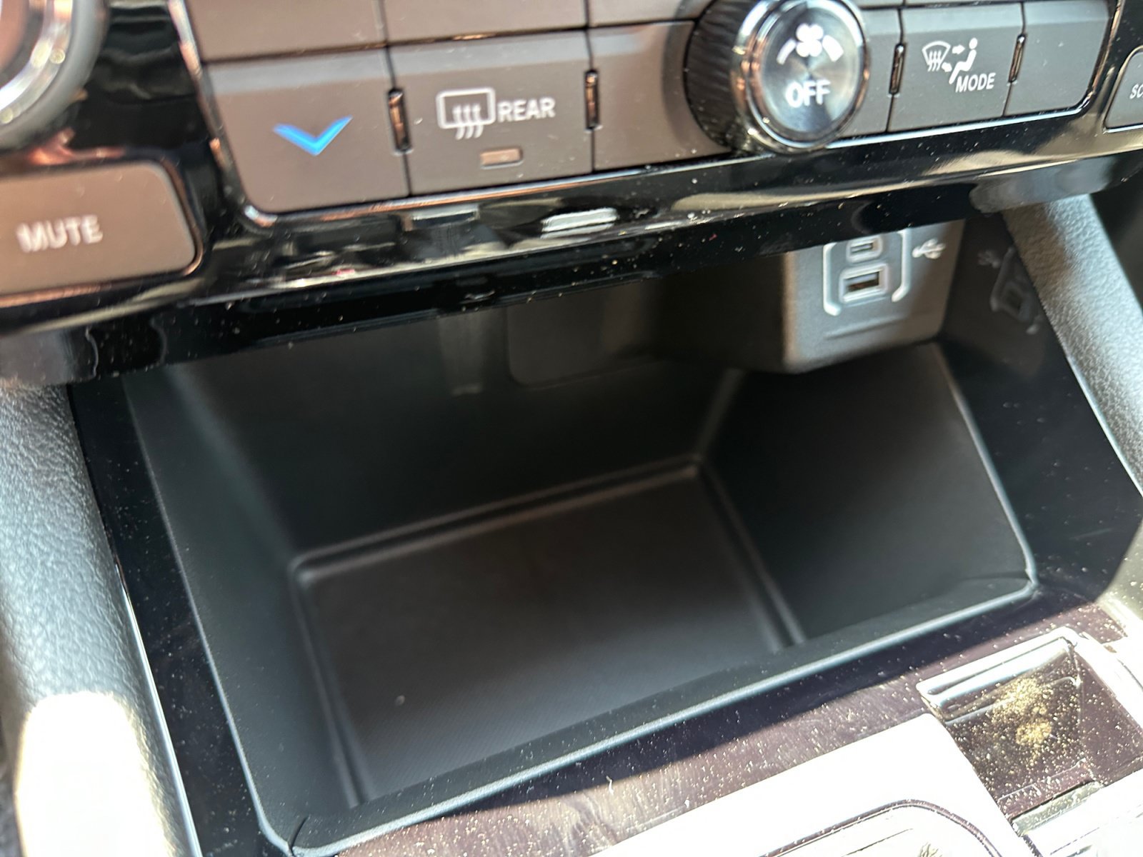 New 2026 Jeep Compass Latitude AWD/4WD image 29