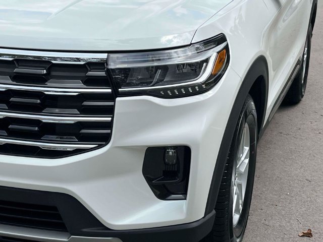 New 2026 Ford Explorer Active w/ Active Comfort Package RWD image 9