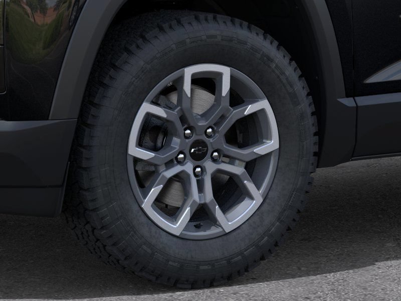 New 2026 Chevrolet Equinox ACTIV w/ LPO, Floor Liner Package AWD/4WD image 16
