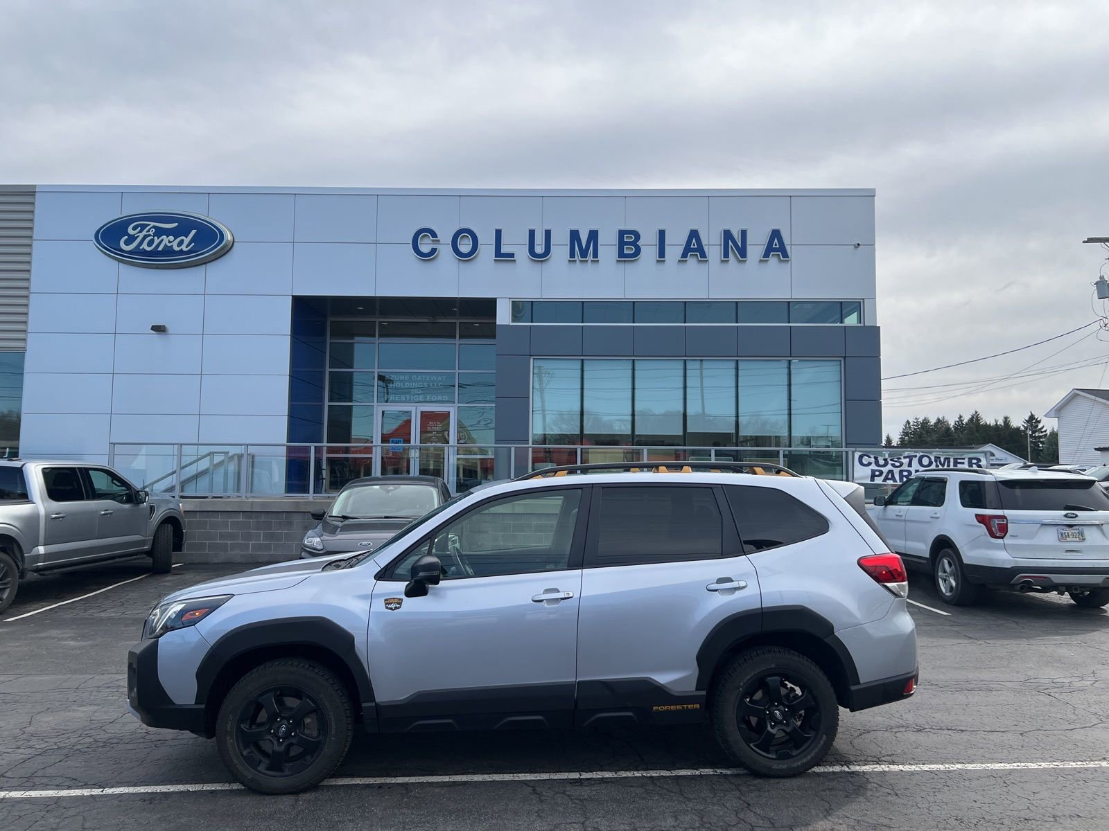 Used 2024 Subaru Forester Wilderness w/ Wilderness Package AWD/4WD image 4