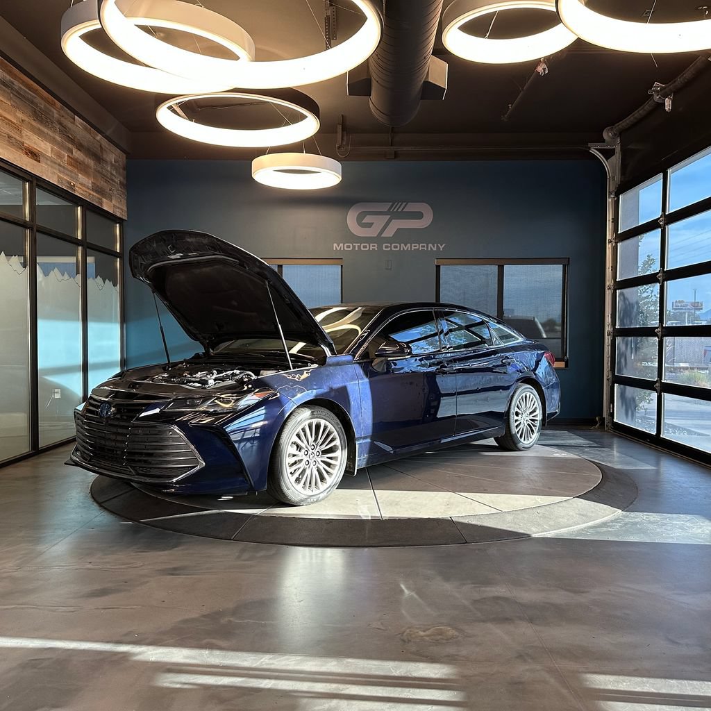 Used 2022 Toyota Avalon Limited w/ Advanced Safety Package FWD image 24