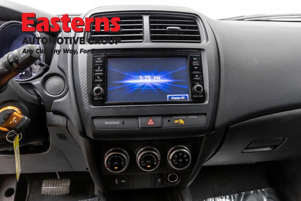 Used 2025 Mitsubishi Outlander Sport LE AWD/4WD image 12