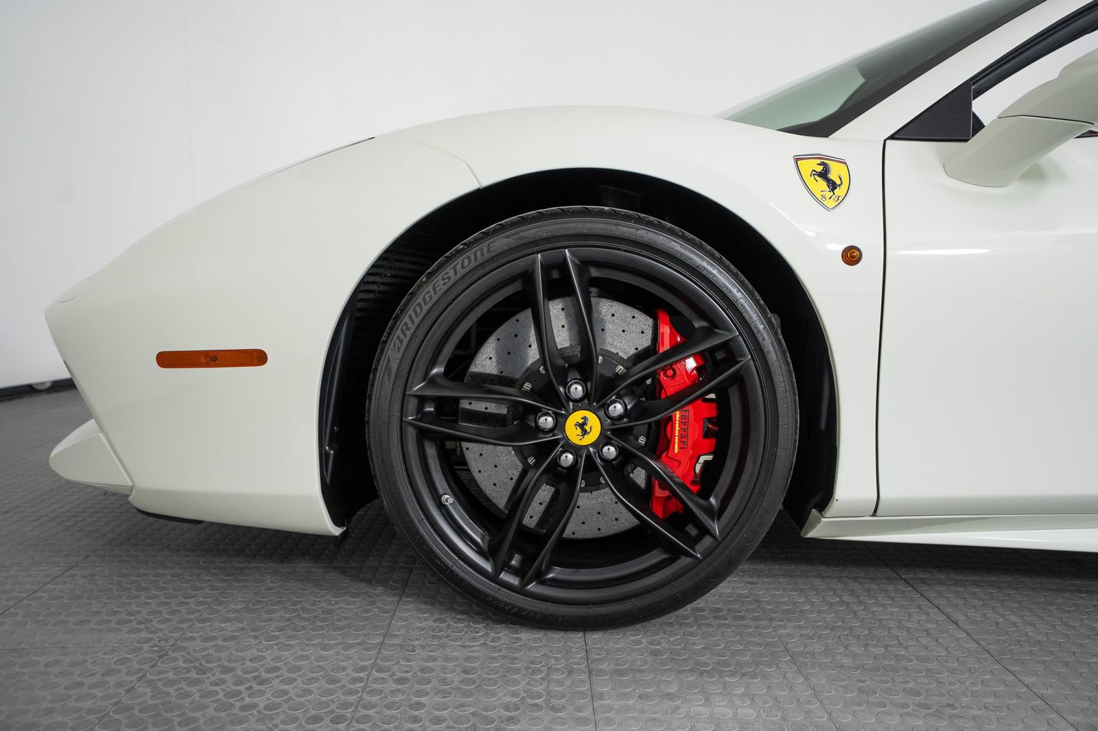 Certified 2019 Ferrari 488 Spider RWD image 8