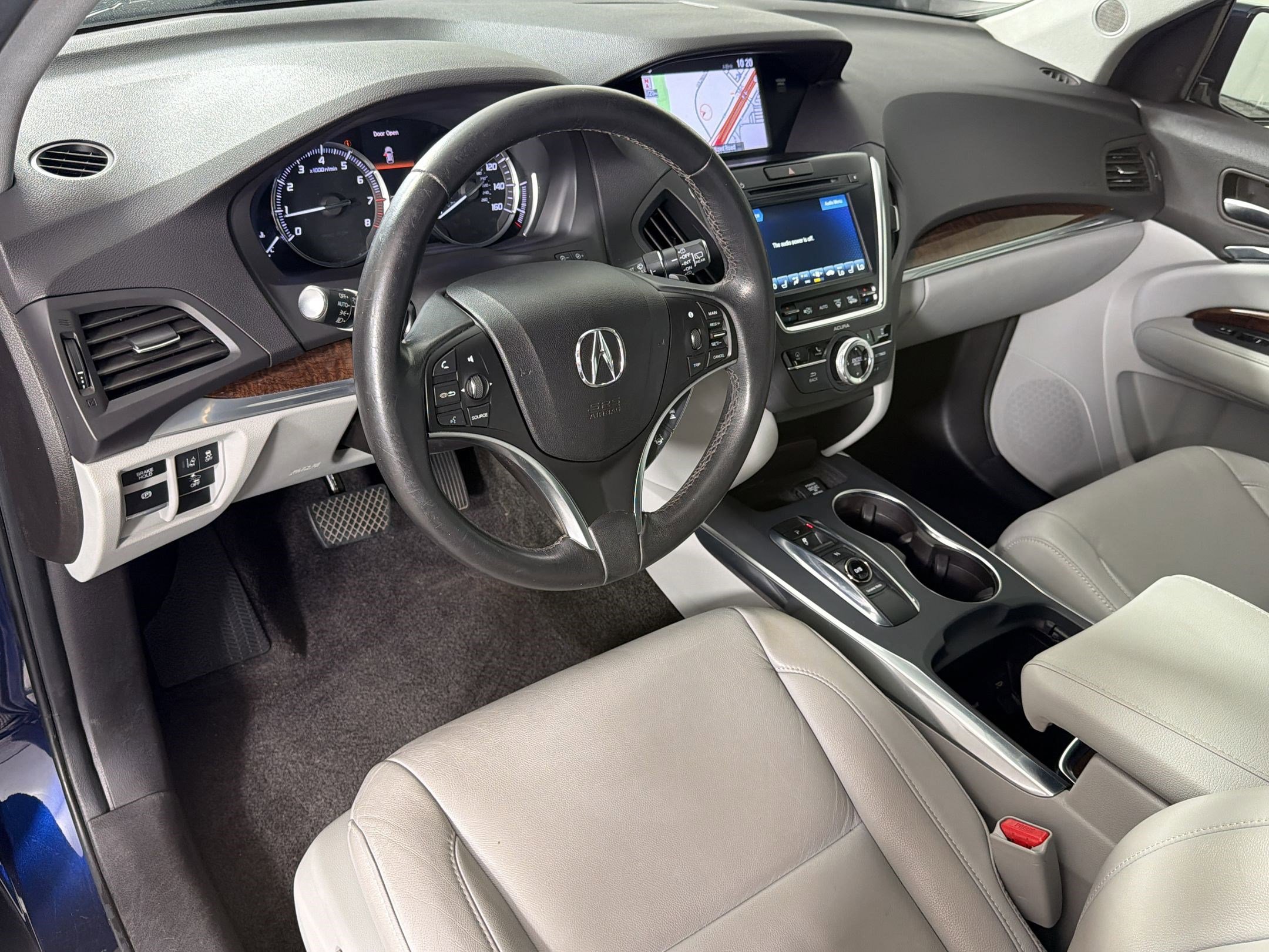 Used 2018 Acura MDX FWD w/ Technology Package image 4