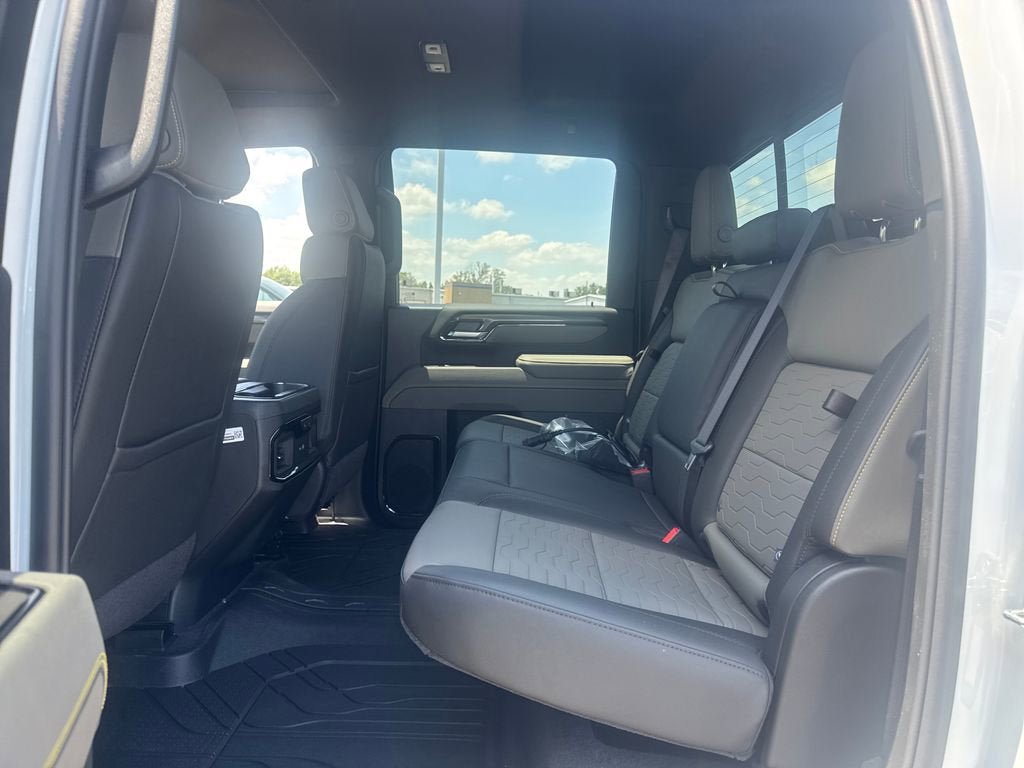 New 2026 Chevrolet Silverado 2500 ZR2 AWD/4WD image 14