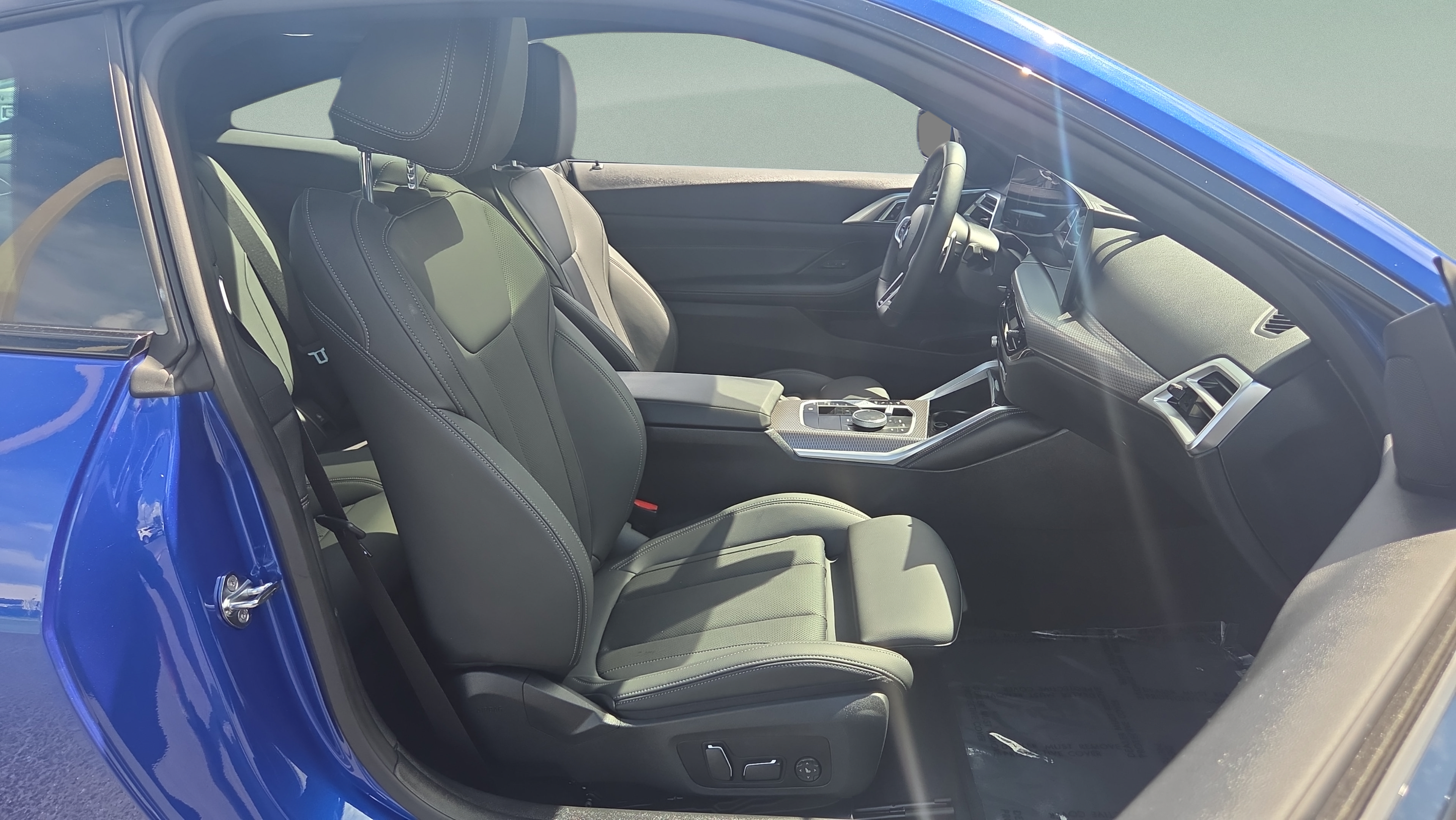 Certified 2025 BMW 430i Coupe w/ M Sport Package RWD image 15