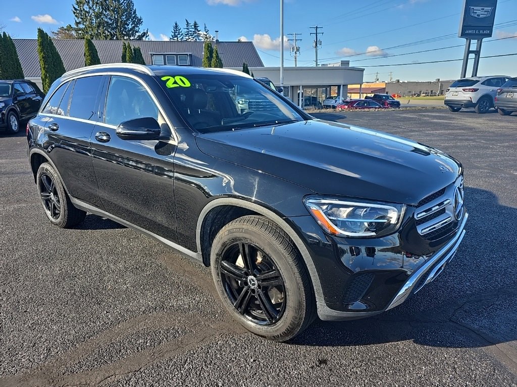 Used 2020 Mercedes-Benz GLC 300 4MATIC image 4
