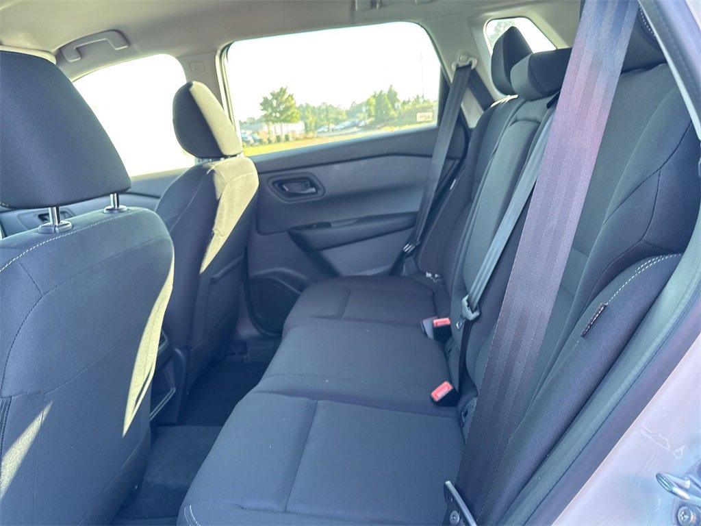 New 2026 Nissan Rogue S image 27