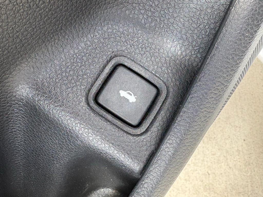 Used 2018 Honda Accord EX-L image 13