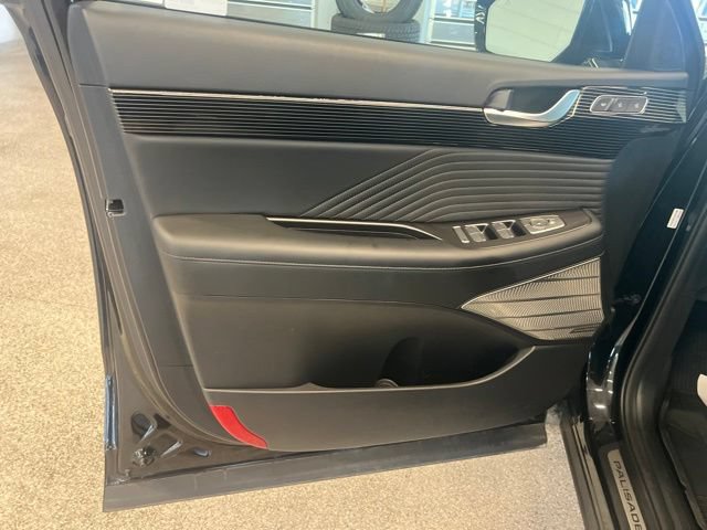 Used 2025 Hyundai Palisade Calligraphy AWD/4WD image 27
