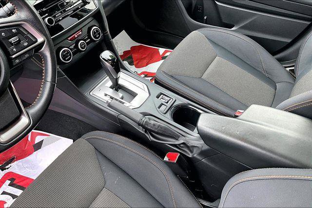 Used 2022 Subaru Crosstrek 2.0i Premium w/ Moonroof Package image 18