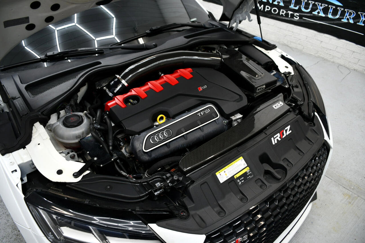Used 2018 Audi TT RS image 15