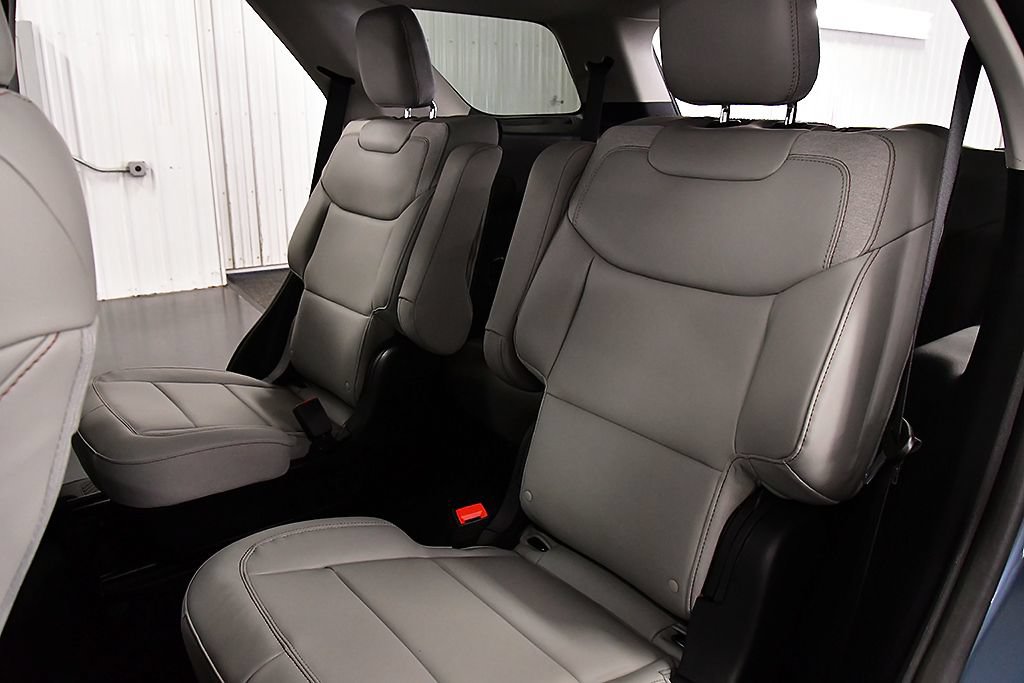 New 2026 Ford Explorer Active w/ Active Comfort Package AWD/4WD image 30