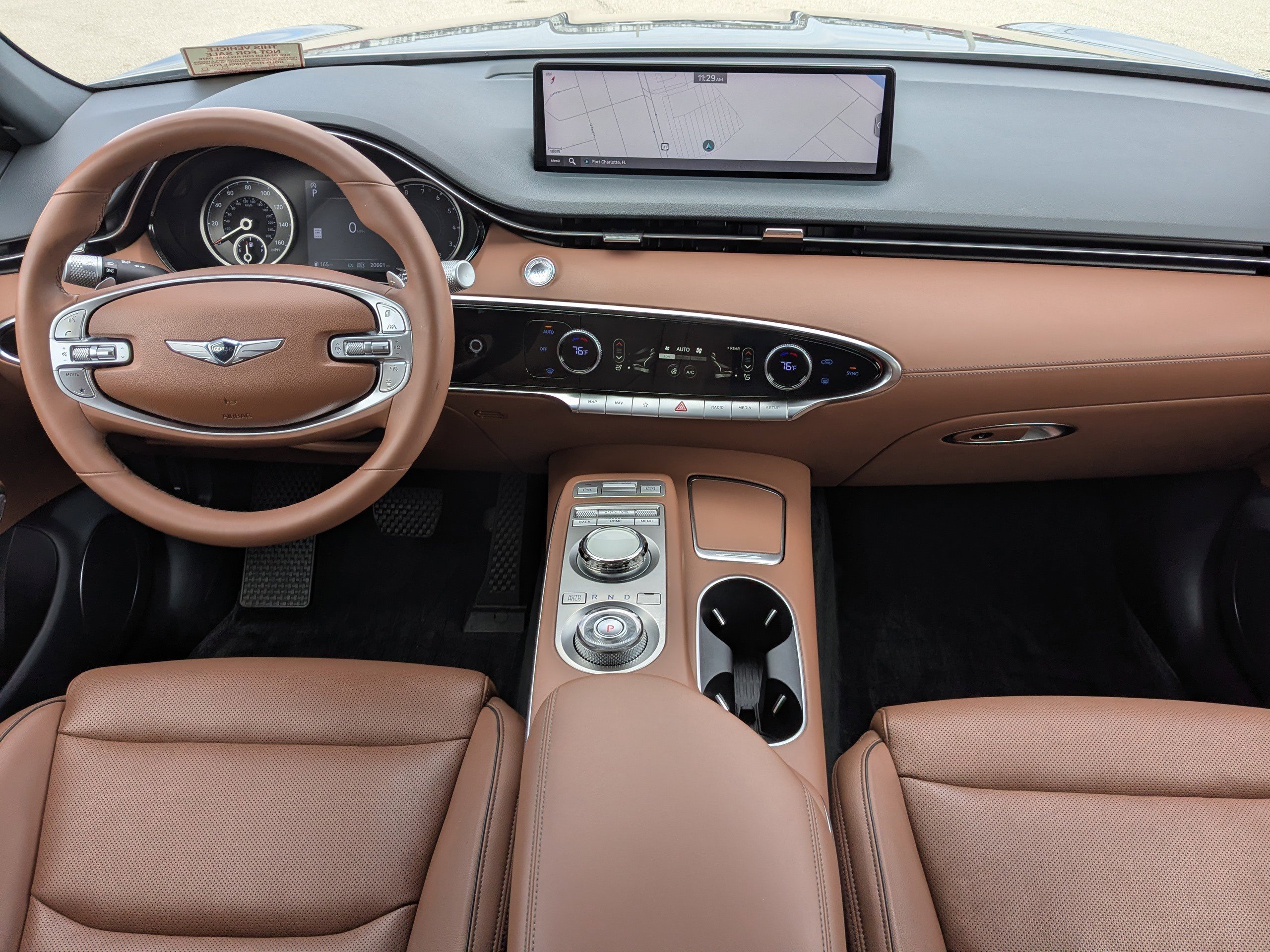 Used 2024 Genesis GV70 2.5T w/ Advanced Package image 19