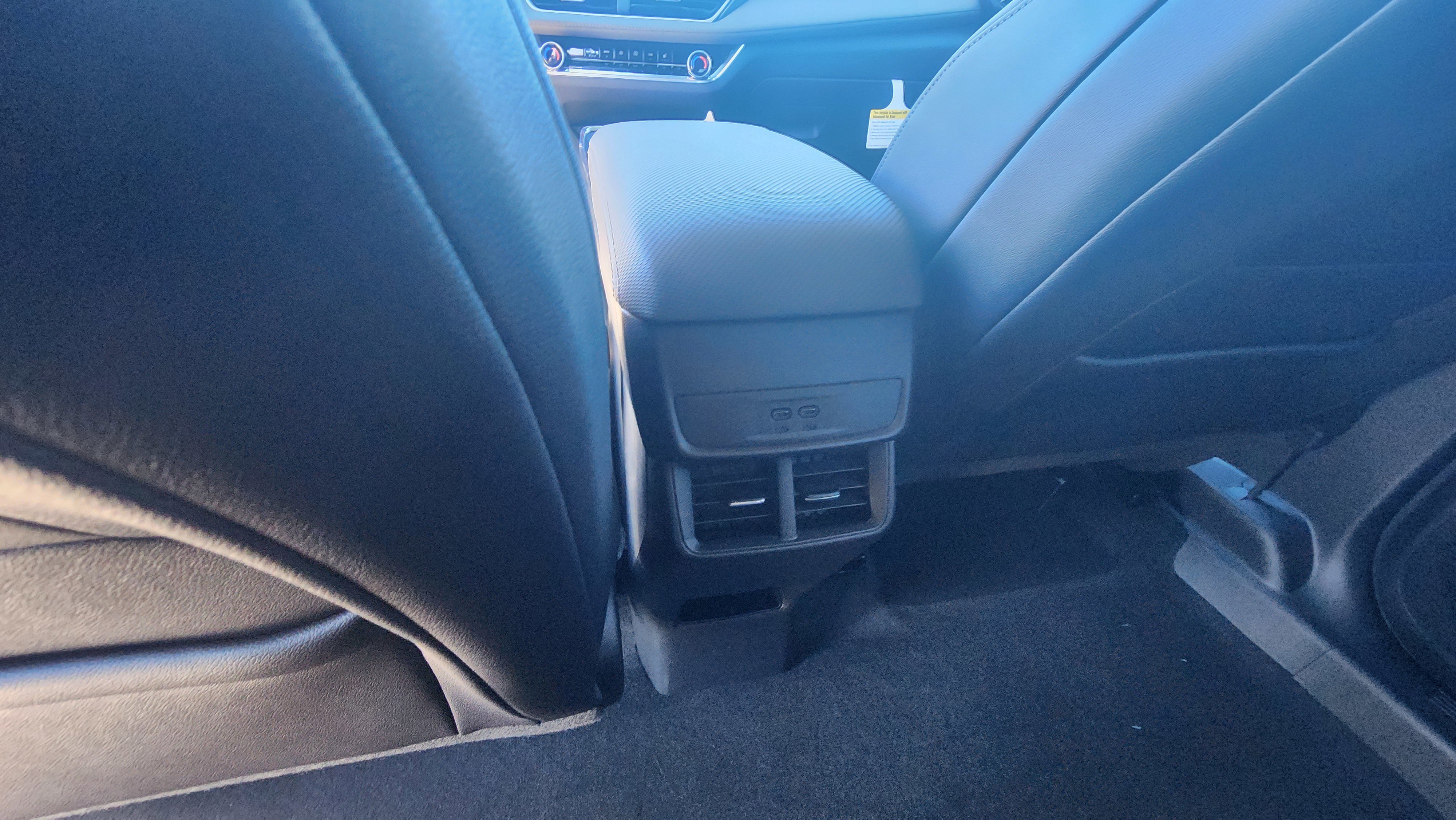 New 2026 Chevrolet Equinox LT w/ Convenience Package II AWD/4WD image 18