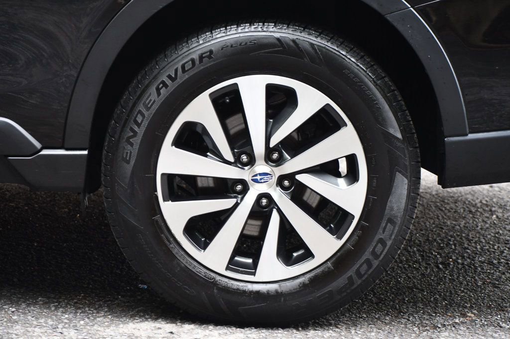 Used 2020 Subaru Outback Premium image 16