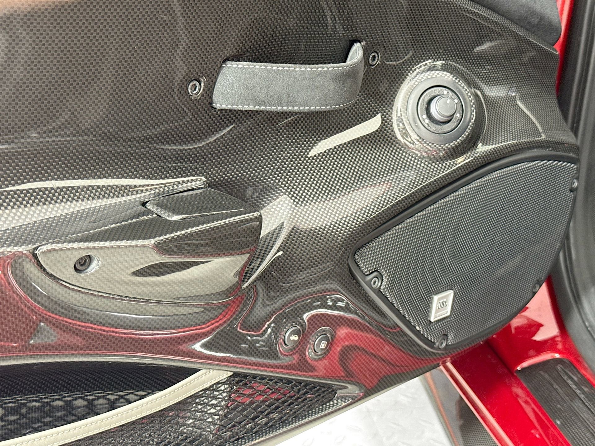 Certified 2020 Ferrari 488 Pista Coupe RWD image 16