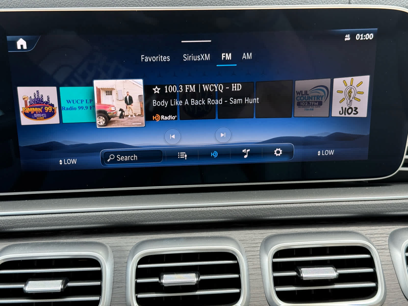 New 2025 Mercedes-Benz GLS 450 4MATIC image 15