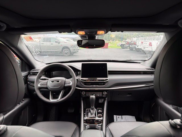 New 2026 Jeep Compass Limited w/ Sun, Sound & Navigation Group AWD/4WD image 24