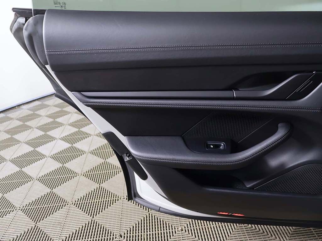 Used 2023 Porsche Taycan GTS image 25