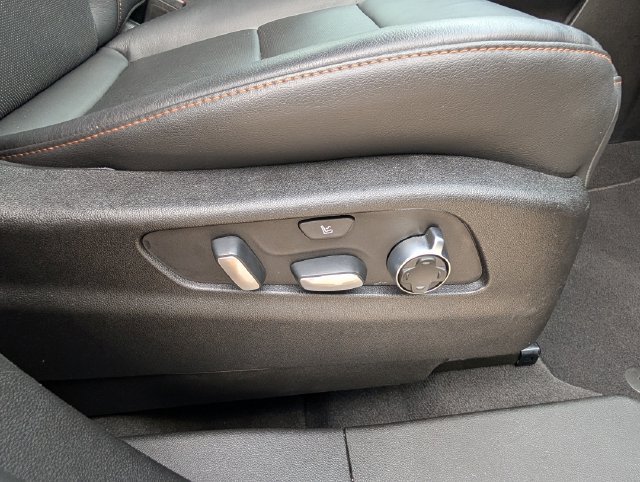 Used 2021 Cadillac XT4 Sport AWD/4WD image 34