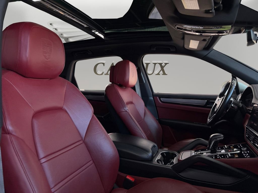 Used 2022 Porsche Cayenne Platinum Edition AWD/4WD image 14