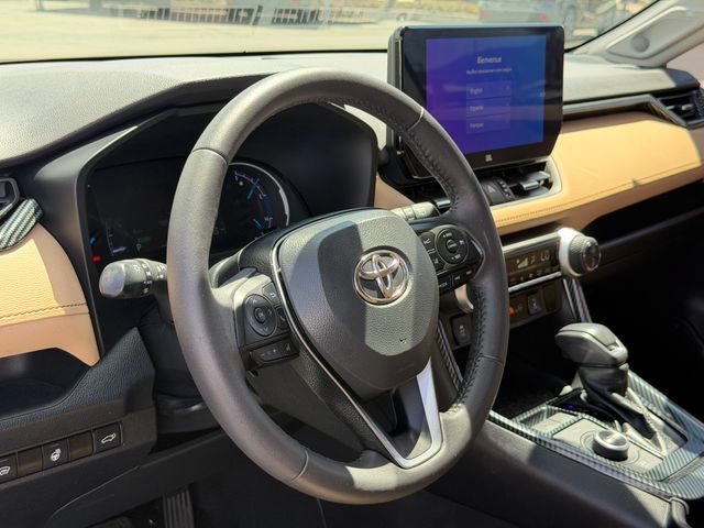 Used 2023 Toyota RAV4 XLE Premium AWD/4WD image 10
