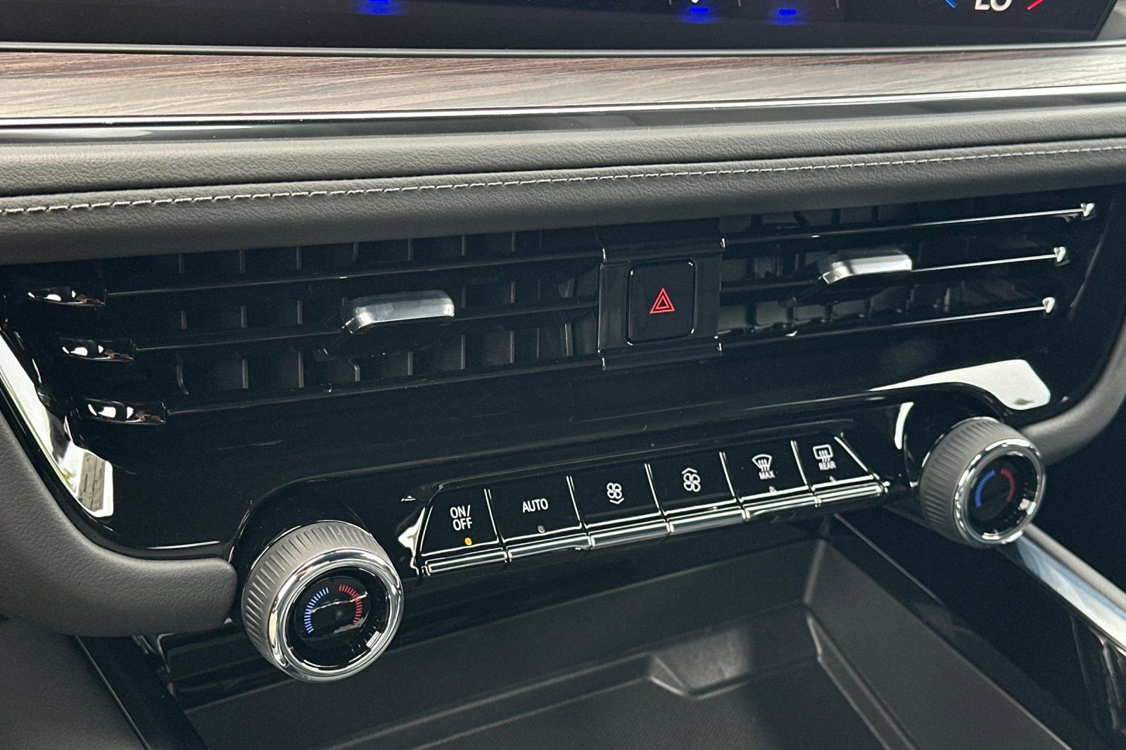 New 2026 Chevrolet Suburban LS w/ LPO, Dark Essentials Package image 22