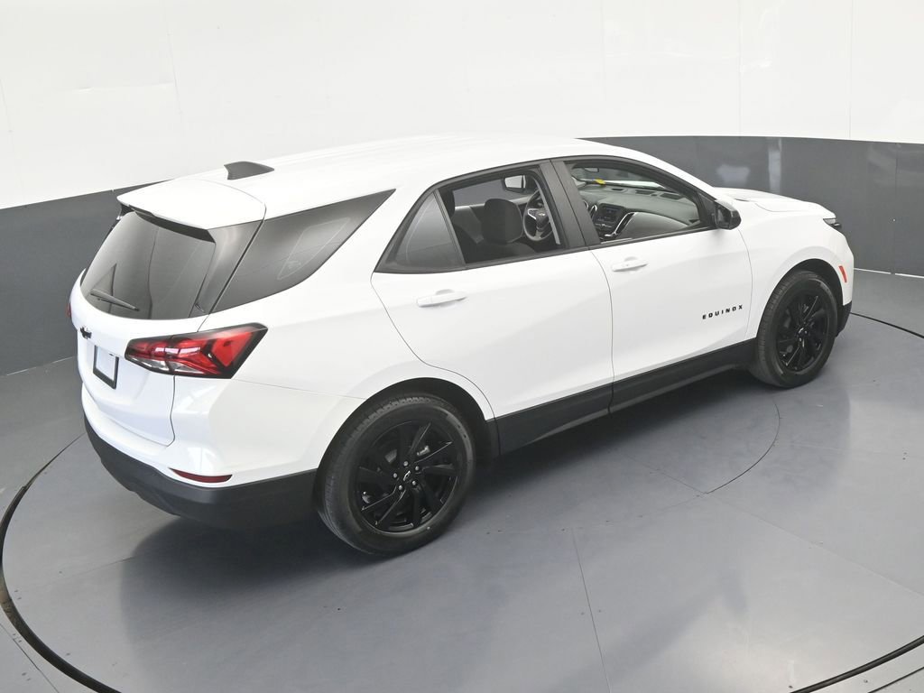Used 2023 Chevrolet Equinox LS w/ Sport Edition image 46
