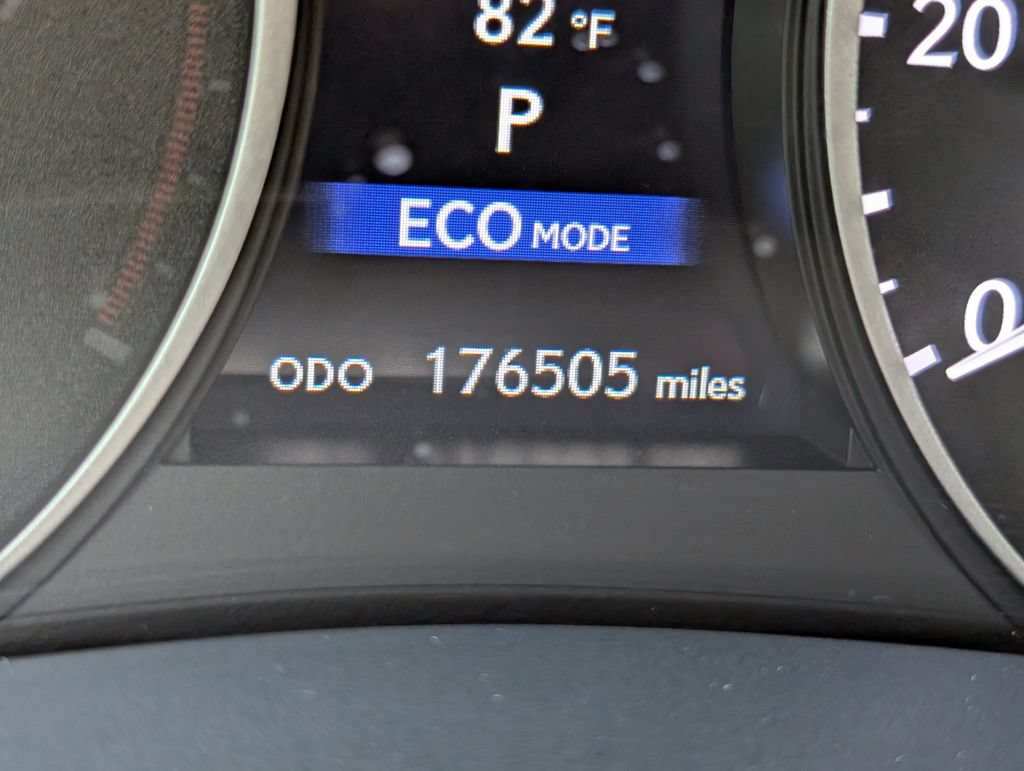 Used 2013 Lexus ES 300h w/ Luxury Pkg FWD image 19