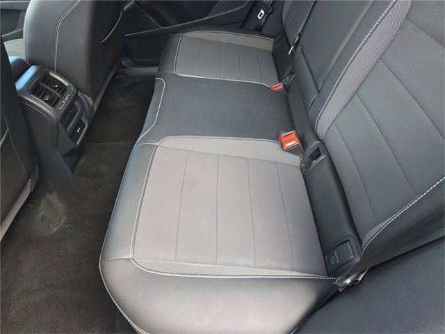 Used 2022 Volkswagen Taos SE image 12