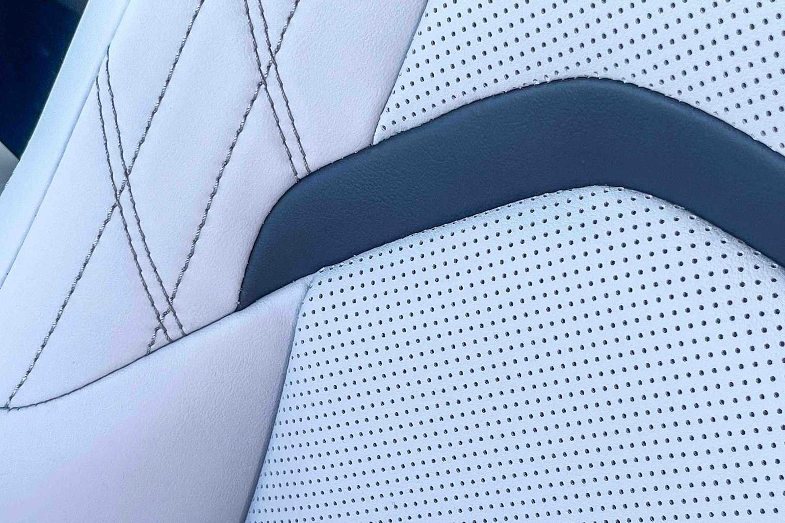 New 2025 Lexus UX 300h AWD image 26