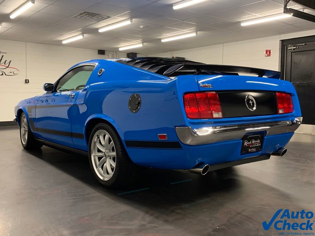 Used 2010 Ford Mustang GT image 7