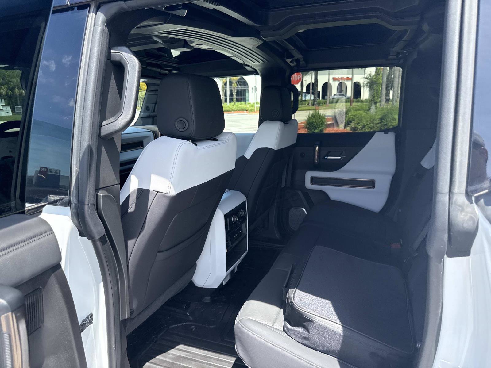 Used 2025 GMC Hummer EV 3X AWD/4WD image 13