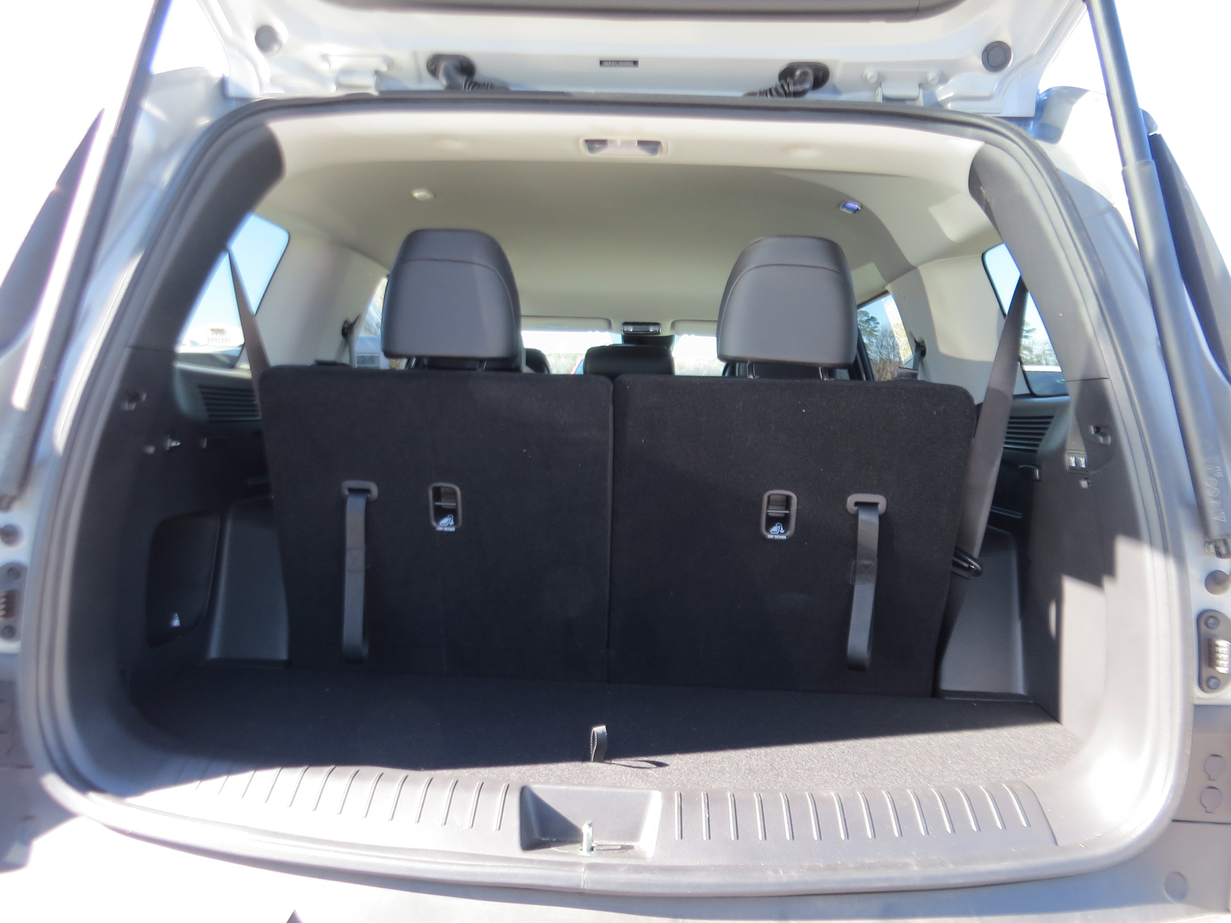 Used 2024 Hyundai Santa Fe SEL image 11