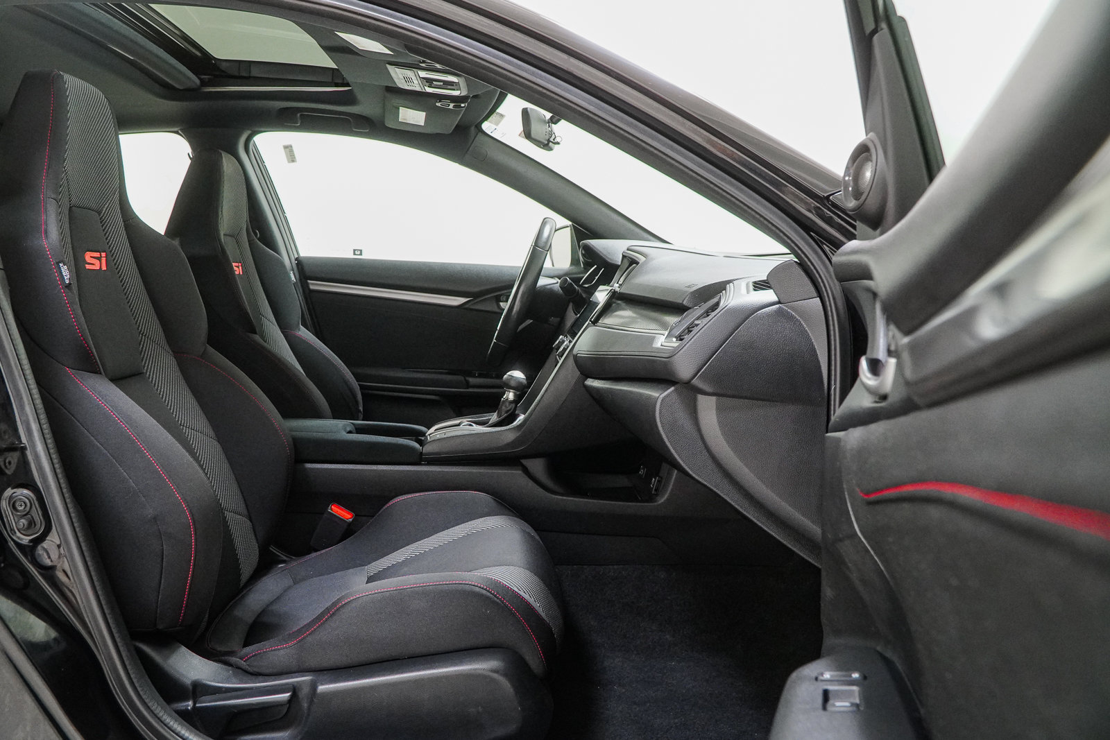 Used 2018 Honda Civic Si image 33