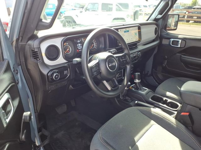 Used 2024 Jeep Wrangler Unlimited Sport AWD/4WD image 5