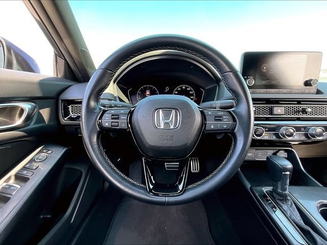 Used 2025 Honda Civic Sport image 17
