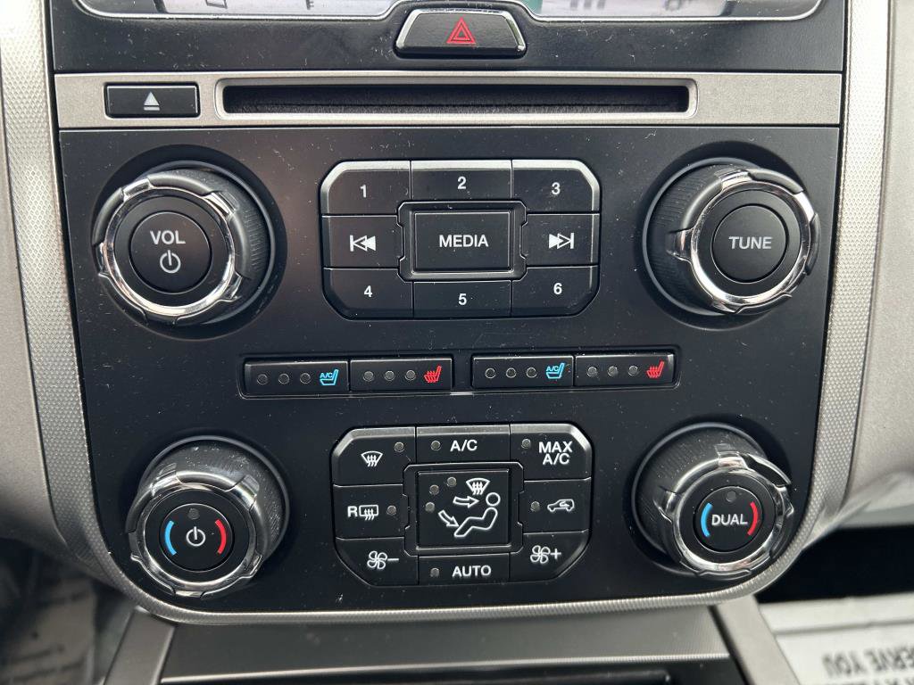 Used 2017 Ford Expedition EL XLT w/ Equipment Group 202A image 34