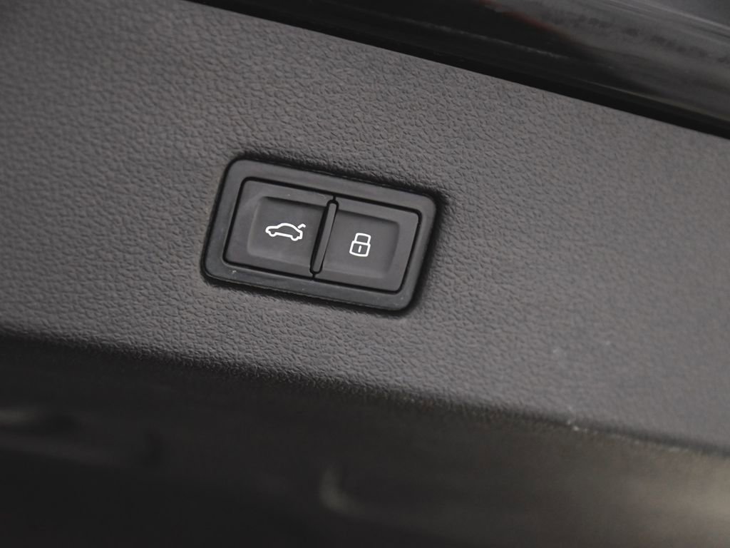 Used 2023 Audi A7 3.0T Premium Plus w/ Premium Plus image 44