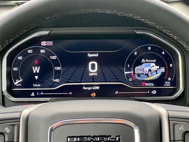 New 2025 GMC Sierra 3500 Denali w/ Denali Reserve Package image 32
